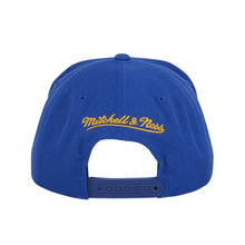 Load image into Gallery viewer, Mitchell &amp; Ness Golden Sate Warriors Team Ground Snapback Hat - Royal

